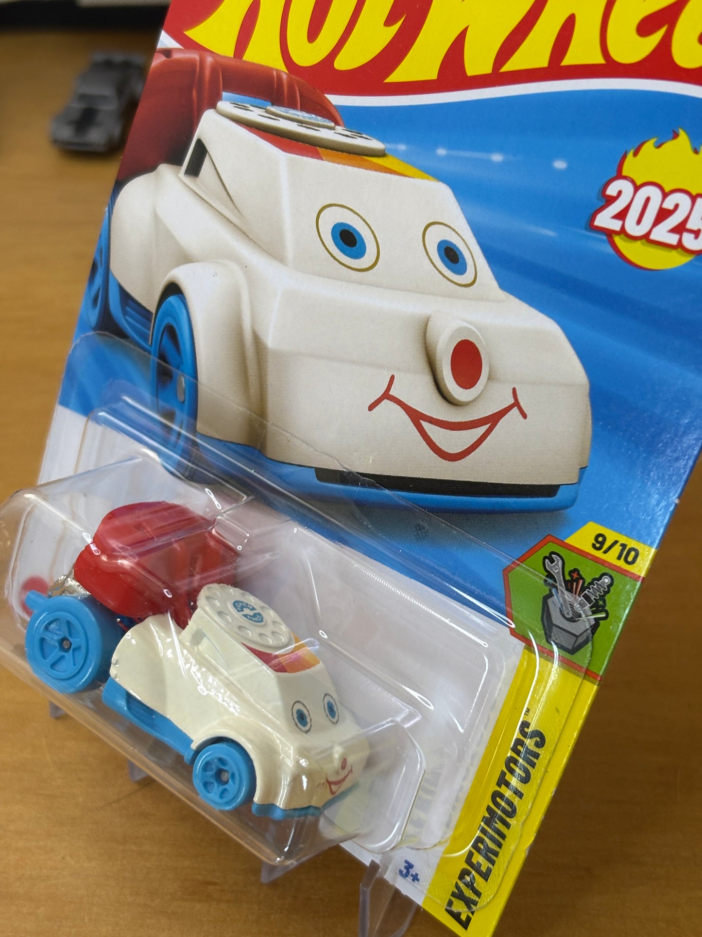 Hot Wheels Mainline / Quick Chat / 2025 Experimotors 9/10