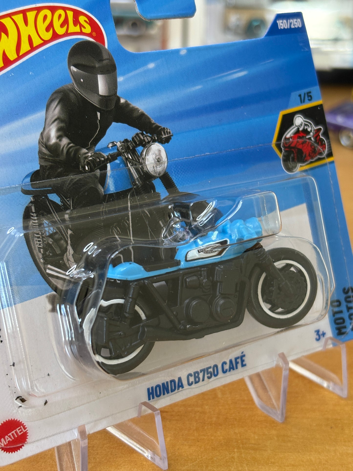 Hot Wheels Mainline / Hondo CB750 Cafe / 2025 HW Moto 1/5 (Short Card)