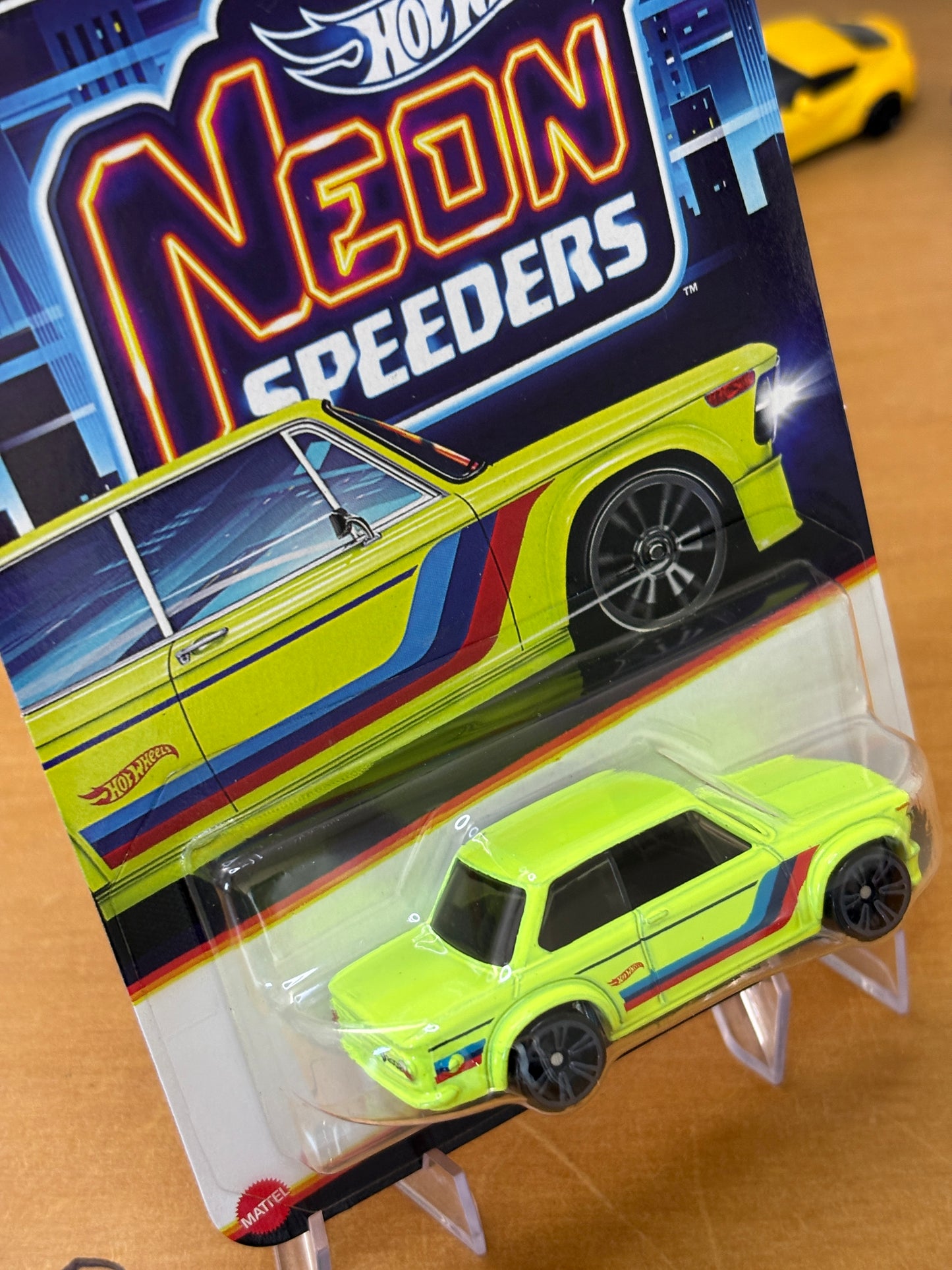 Hot Wheels Neon Speeders / BMW 2002 / 2025 Mix 2 8/8