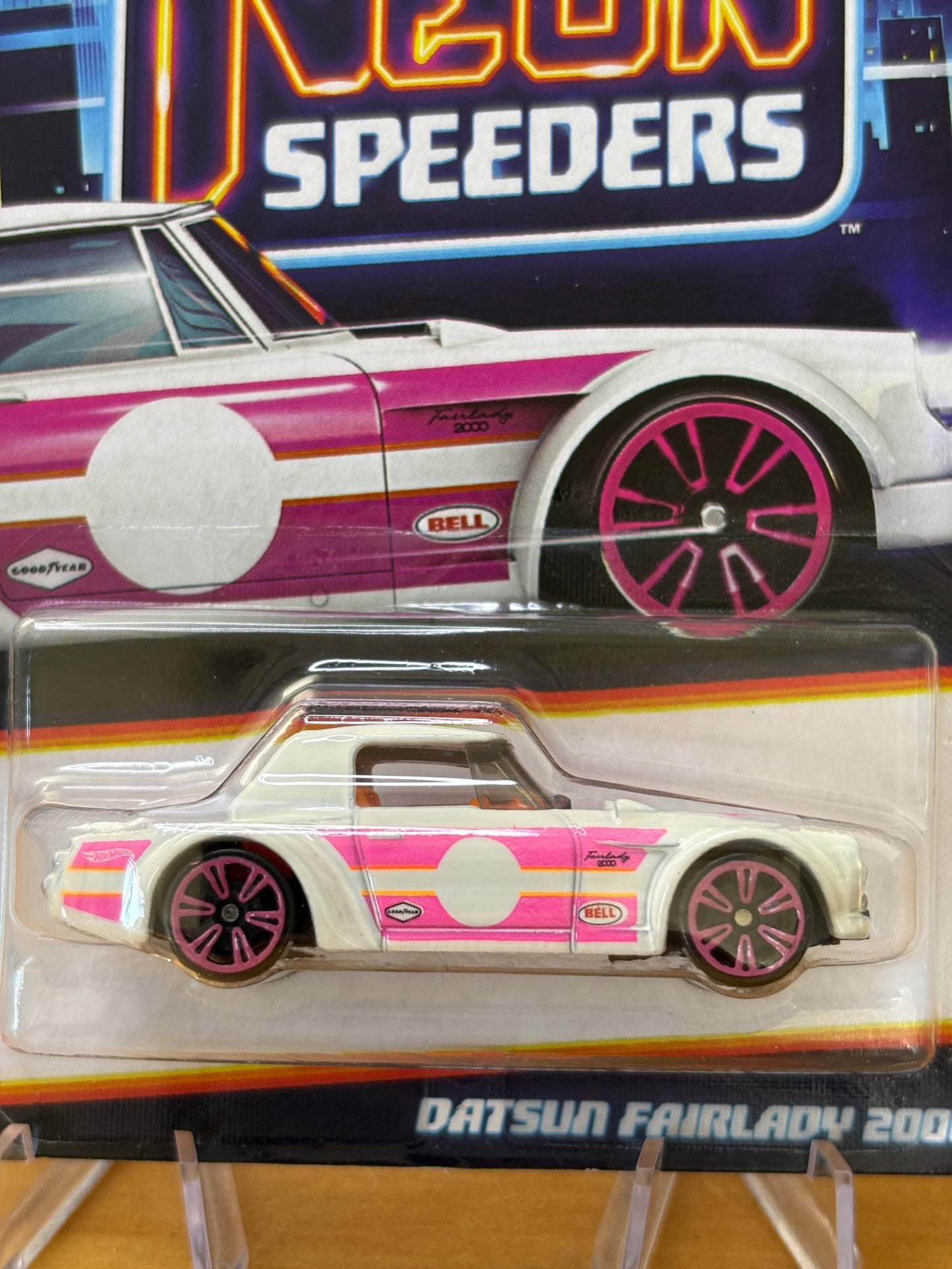 Hot Wheels Neon Speeders / Datsun Fairlady 2000 / 2025 Mix 2 5/8