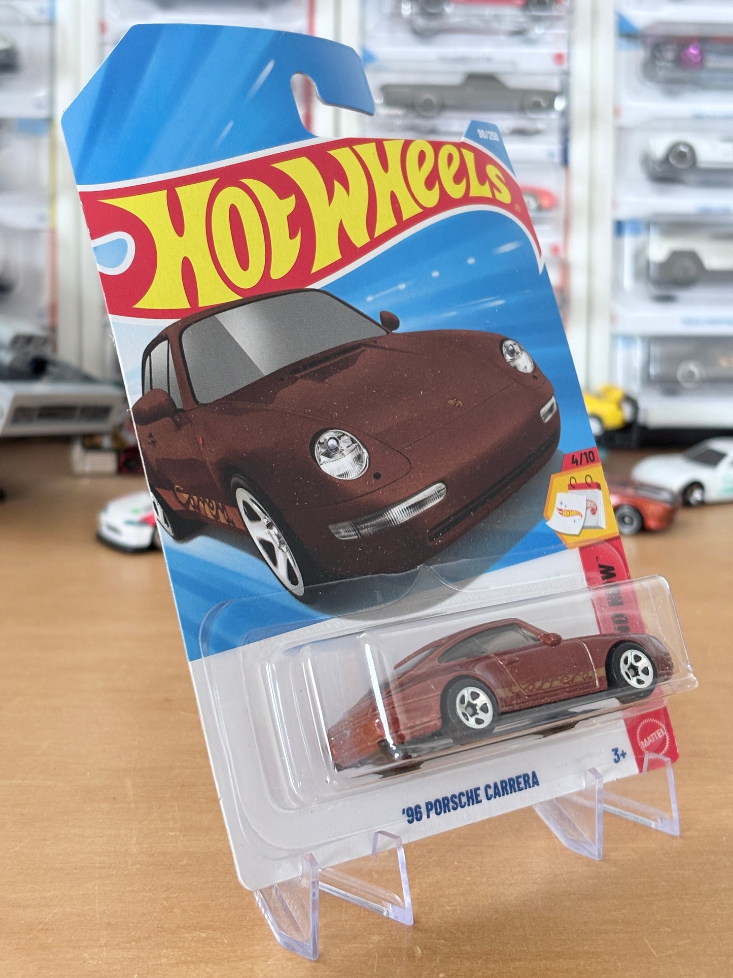 Hot Wheels '96 Porsche Carrera | 2026 Then And Now 4/10 Mainline