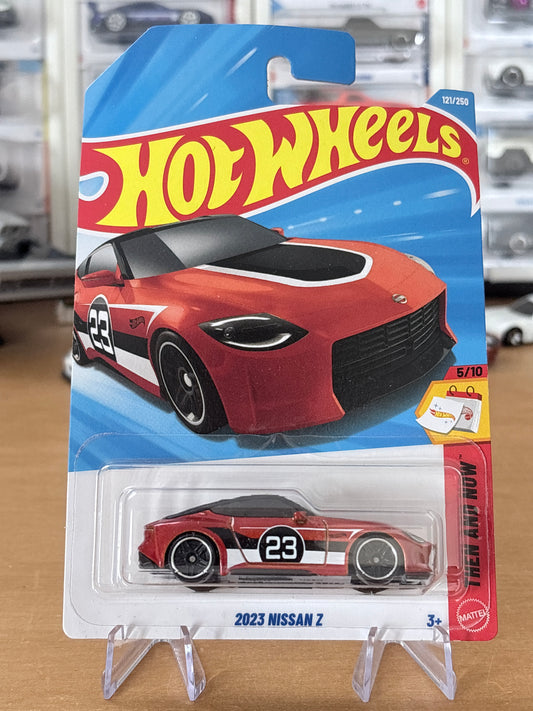 Hot Wheels 2023 Nissan Z | 2026 Then and Now 5/10 Mainline