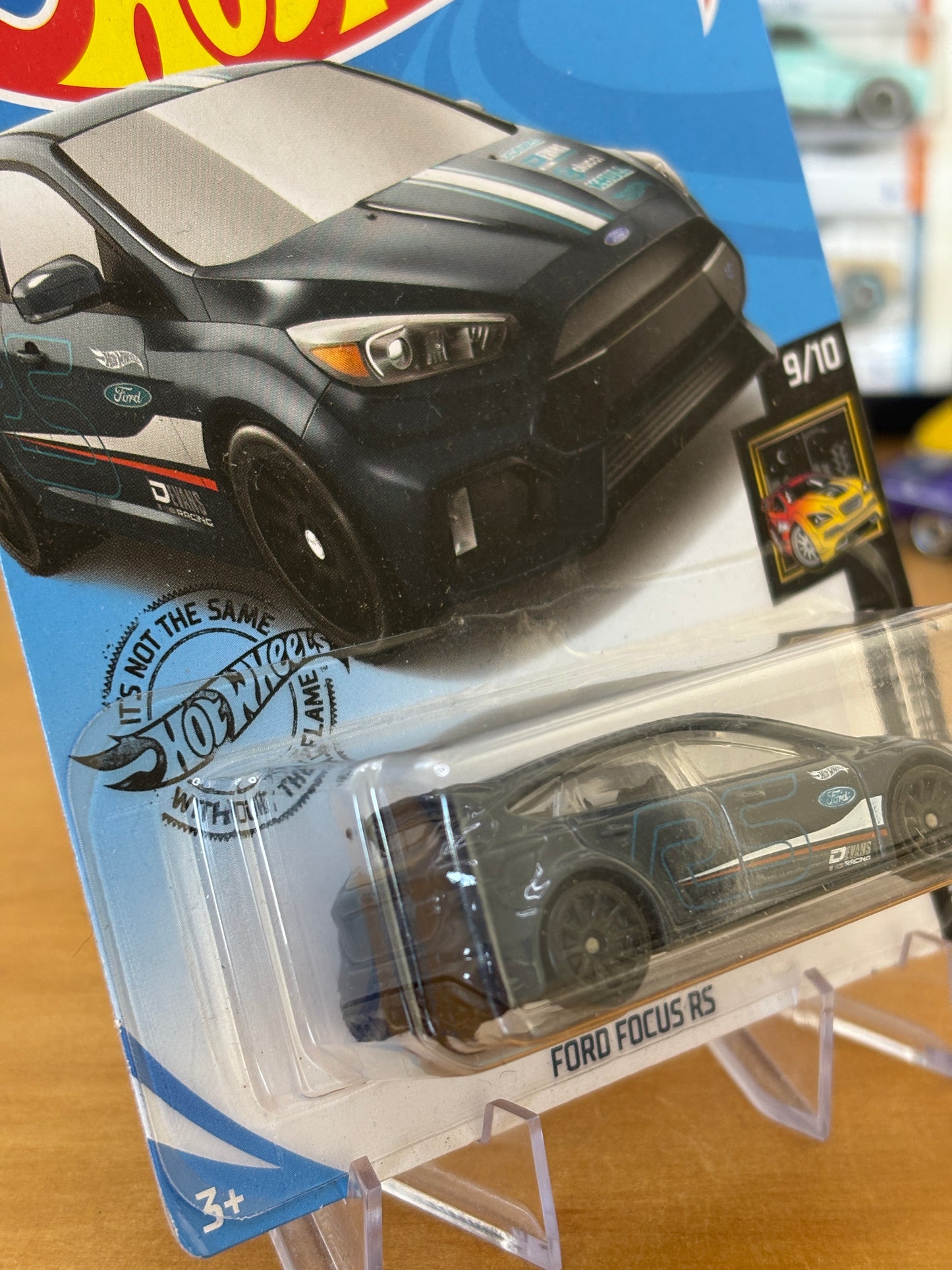 Hot Wheels Mainline / Ford Focus RS / 2019 Night Burners 9/10