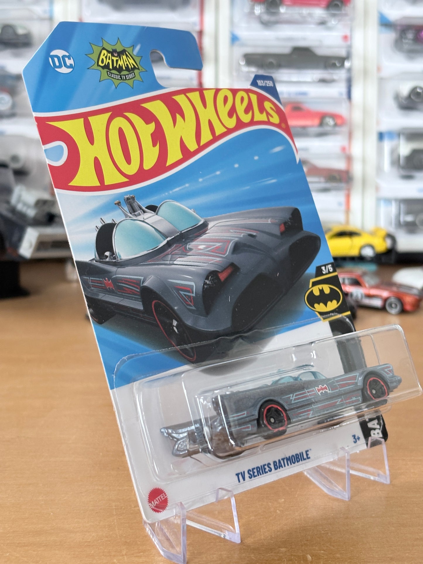 Hot Wheels TV Series Batmobile | 2026 Batman 3/5 Mainline