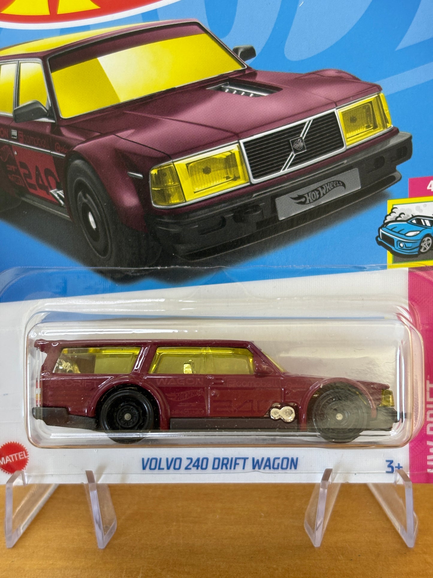 Hot Wheels Mainline / Volvo 240 Drift Wagon / 2020 HW Drift 4/5