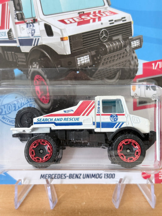 Hot Wheels Mercedes-Benz Unimog 1300 | 2021 HW Rescue 1/10 Mainline