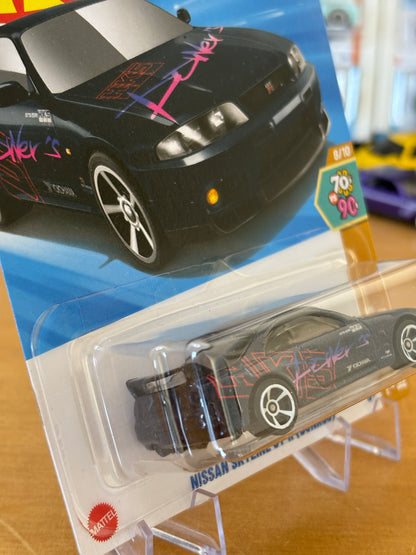Hotwheels Mainline / Nissan Skyline GT-R (BCNR33) / 2025 HW '70s vs.'90s 8/10 BLUE