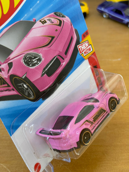Hot Wheels Mainline / Porsche 911 GT3 RS / 2025 Then and Now 8/10
