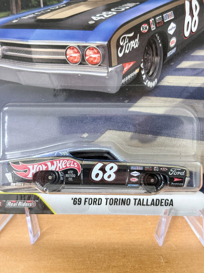 Hot Wheels '69 Ford Torino Talladega Boulevard #147 Premium Diecast