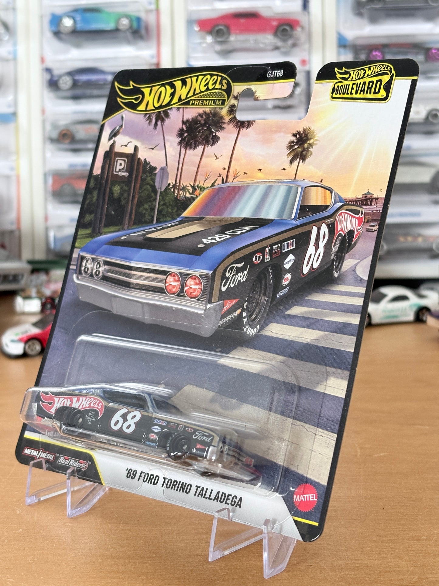 Hot Wheels '69 Ford Torino Talladega Boulevard #147 Premium Diecast