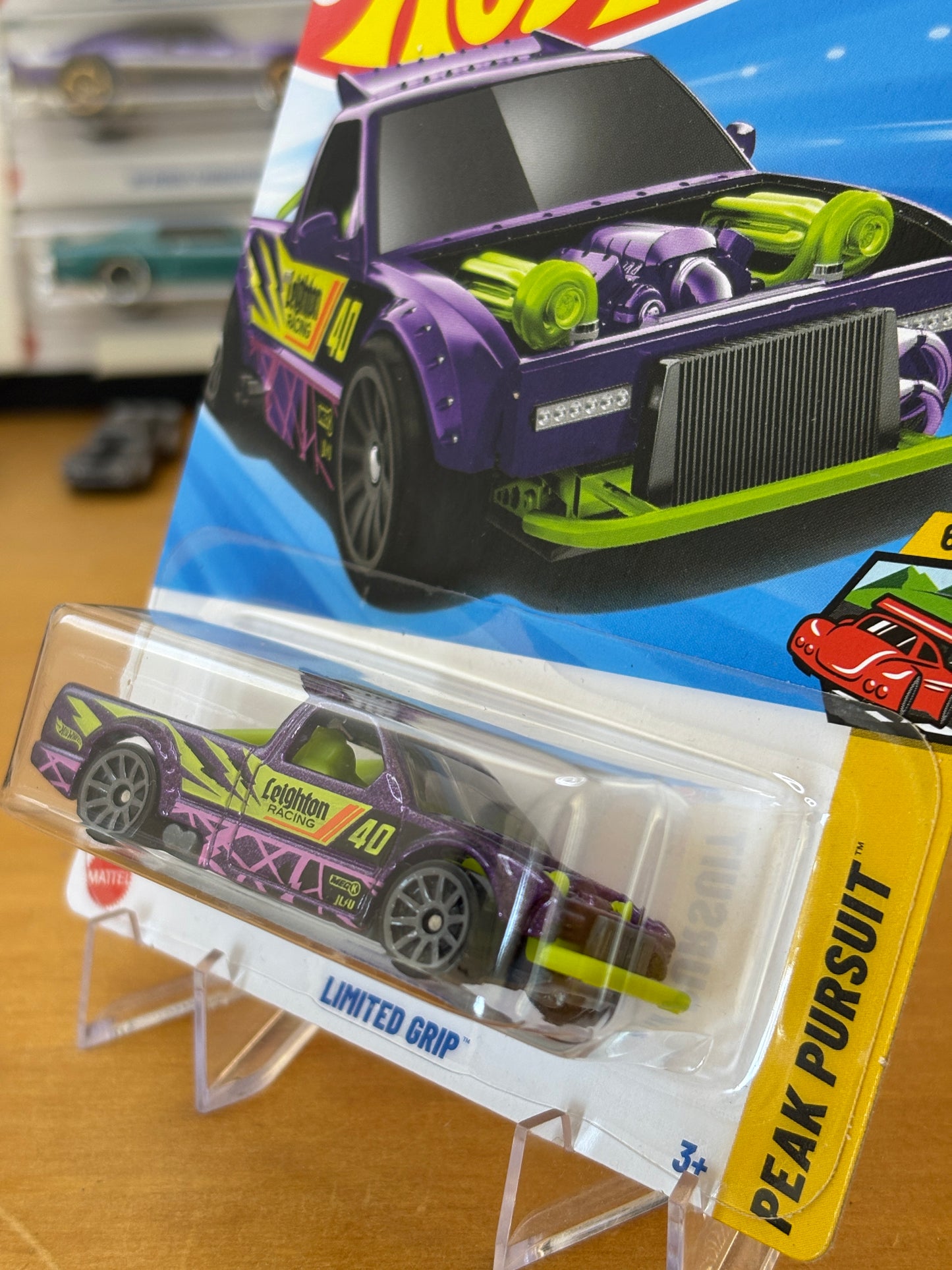 Hot Wheels Mainline / Limited Grip / 2025 Peak Pursuit 6/10