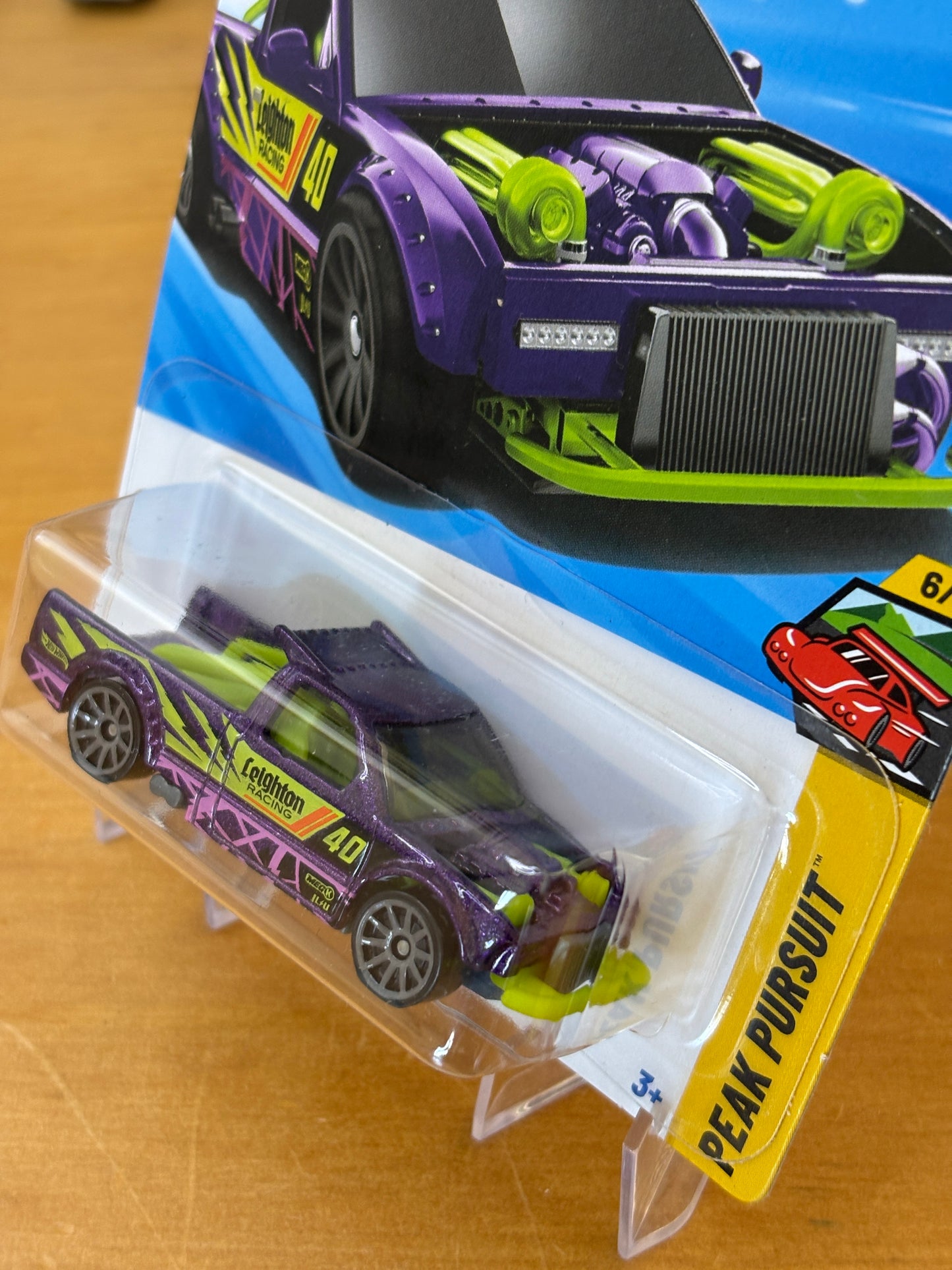 Hot Wheels Mainline / Limited Grip / 2025 Peak Pursuit 6/10
