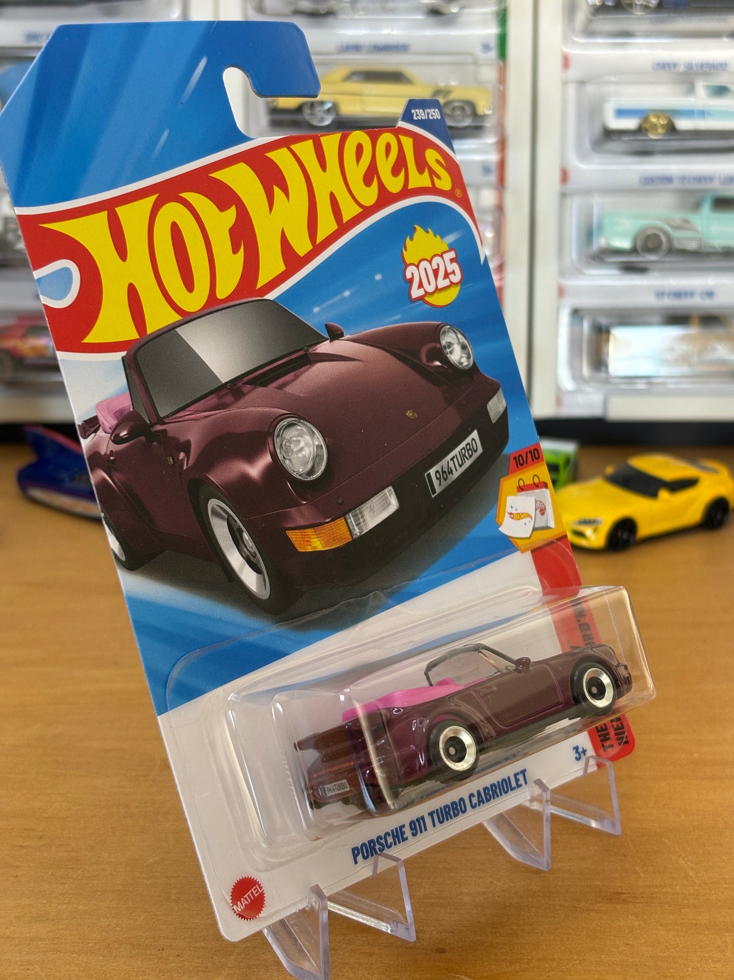 Hot Wheels Mainline / Porsche 911 Turbo Cabriolet / 2025 Then and Now 10/10