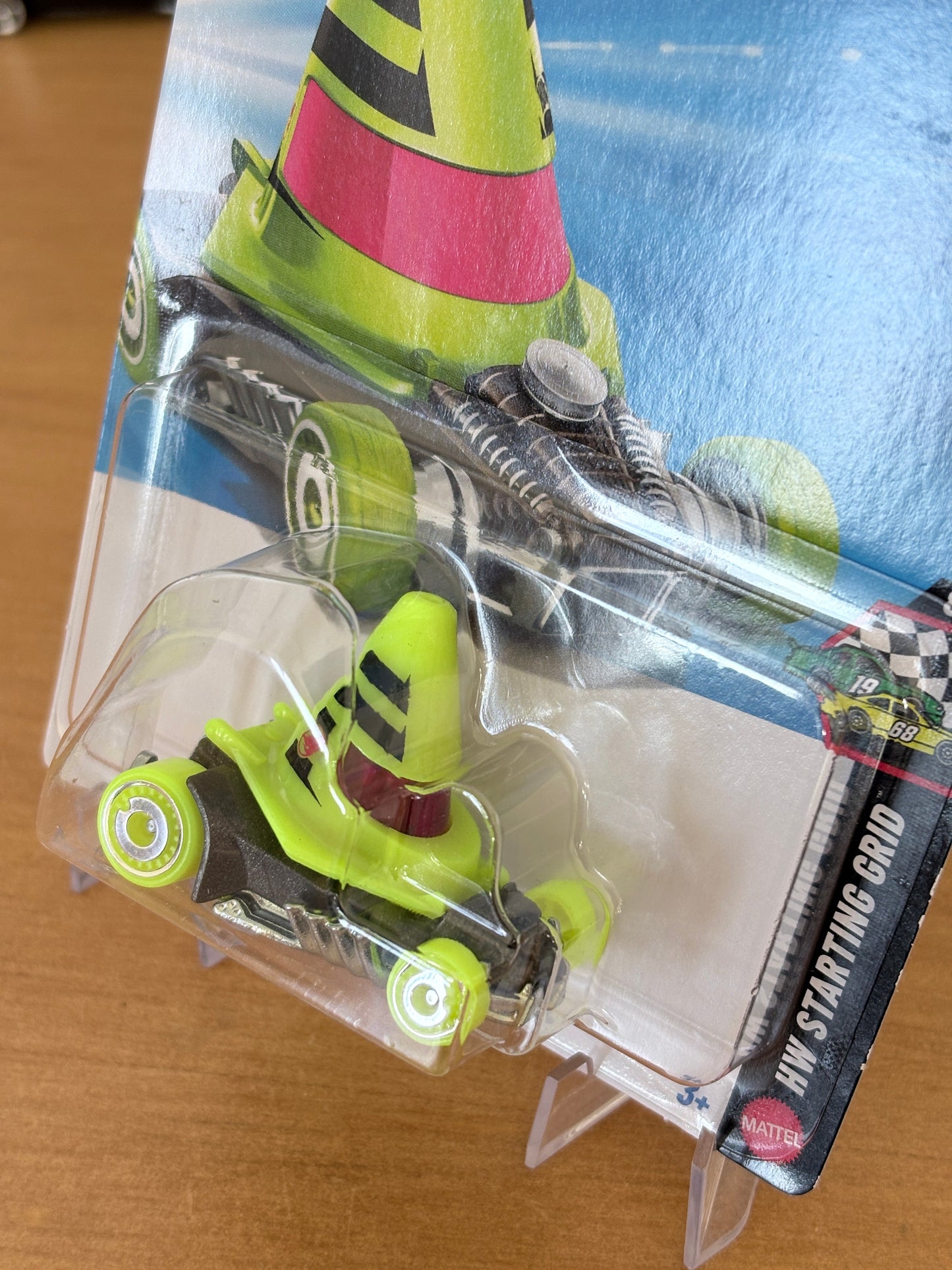 Hot Wheels Cone Shaker | 2026 HW Starting Grid 8/10 Mainline Treasure Hunt