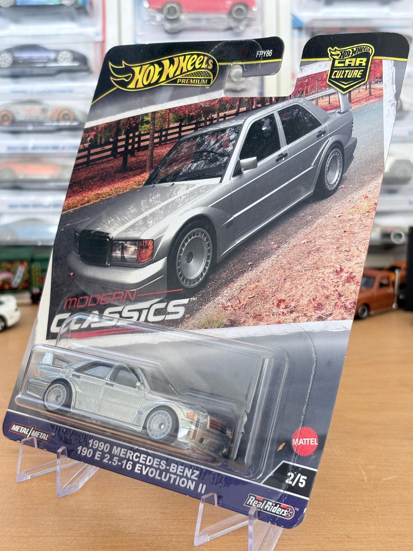 Hot Wheels Mercedes-Benz 190 E 2.5-16 Evolution II | HW Car Culture Modern Classics 2/5