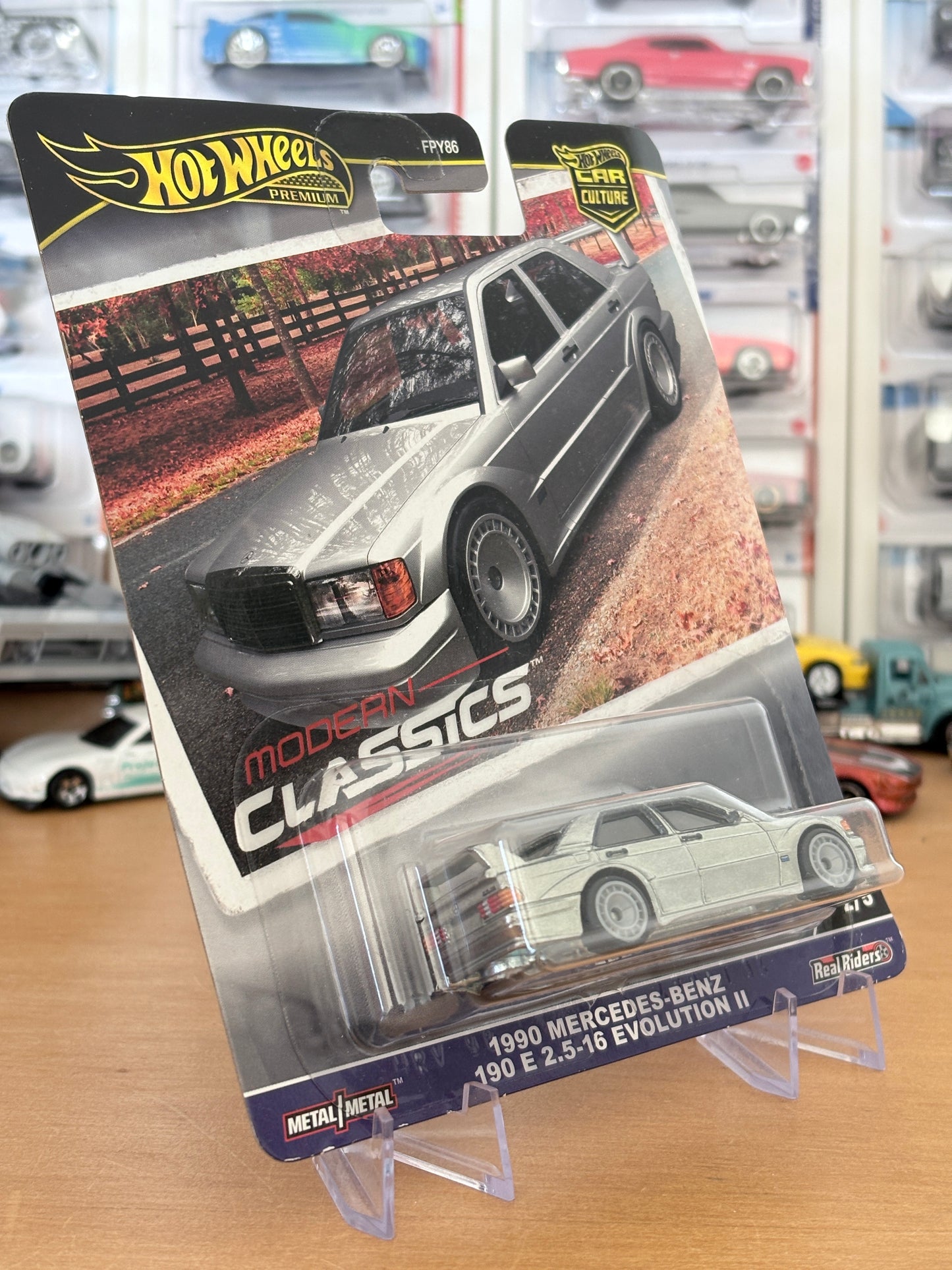 Hot Wheels Mercedes-Benz 190 E 2.5-16 Evolution II | HW Car Culture Modern Classics 2/5