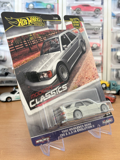 Hot Wheels Mercedes-Benz 190 E 2.5-16 Evolution II | HW Car Culture Modern Classics 2/5