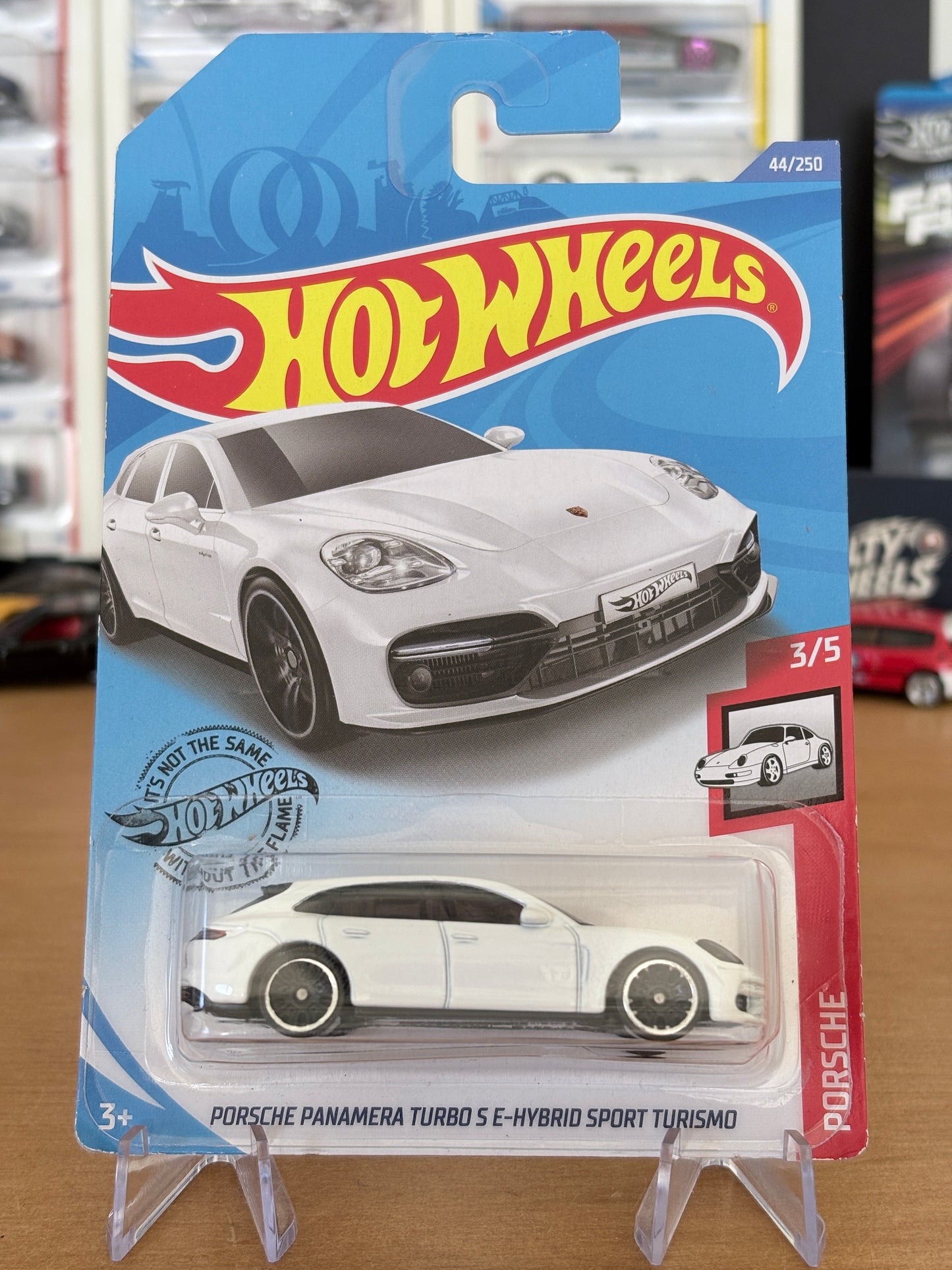Hot Wheels Porsche Panamera Turbo S E-Hybrid Sport Turismo | 2020 Porsche 3/5 Mainline
