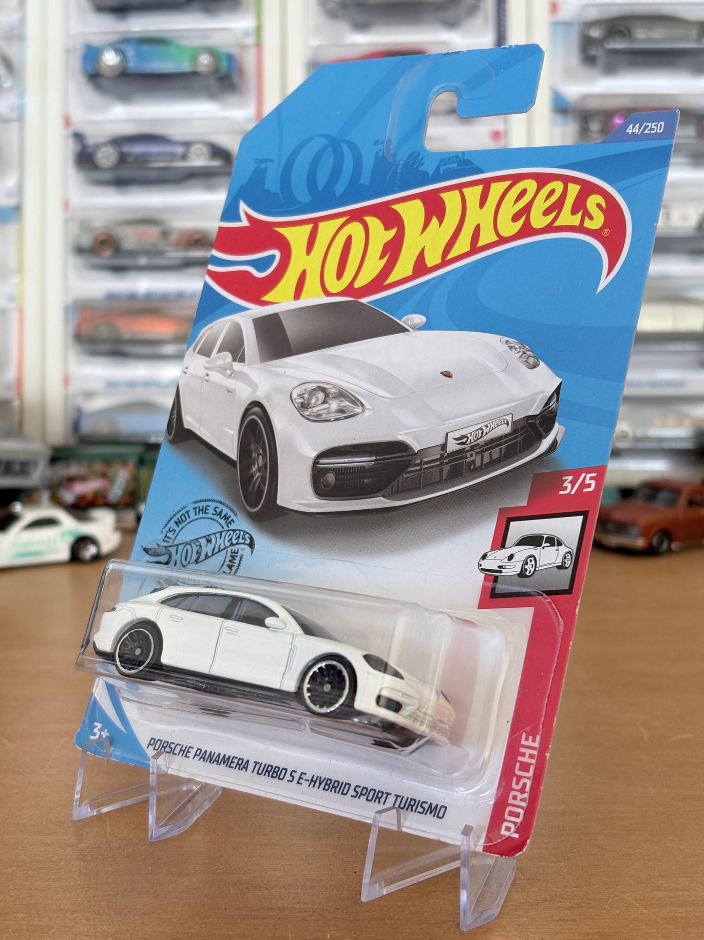Hot Wheels Porsche Panamera Turbo S E-Hybrid Sport Turismo | 2020 Porsche 3/5 Mainline
