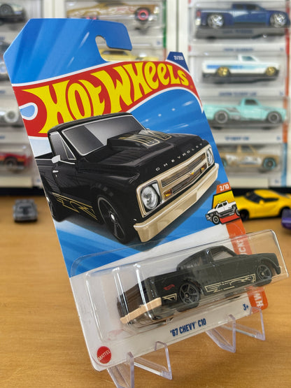 Hot Wheels Mainline / '67 Chevy C10 / 2025 HW Hot Trucks 2/10 (BLACK)