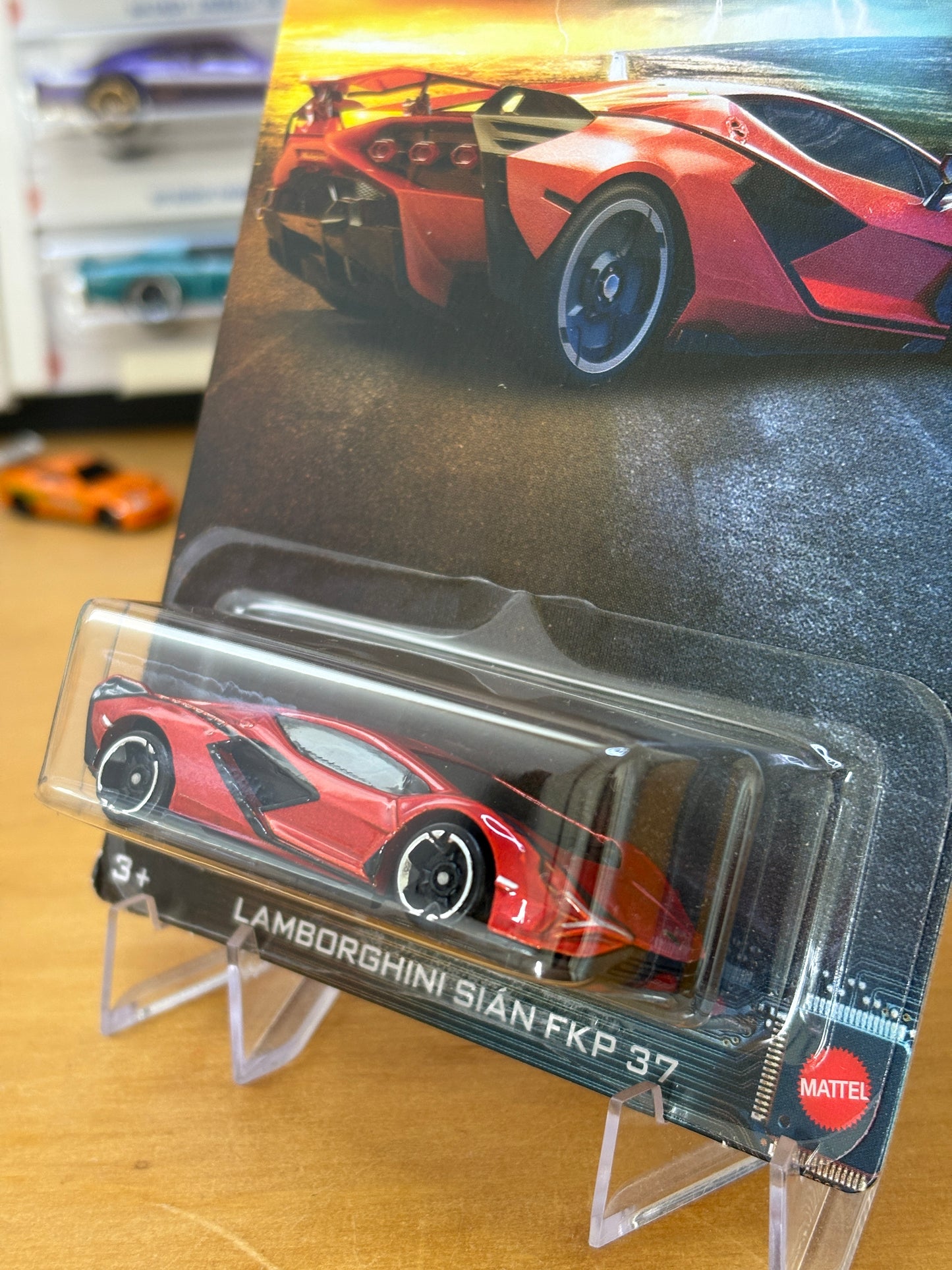 Hot Wheels Silver Series / Lamborghini Sian FKP 37 / 2025 Hybrid Speed 2/5