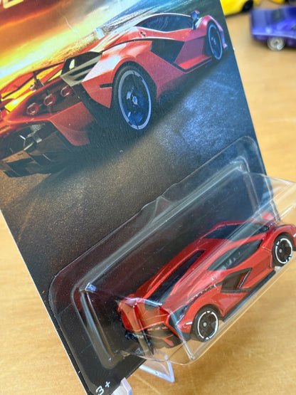 Hot Wheels Silver Series / Lamborghini Sian FKP 37 / 2025 Hybrid Speed 2/5