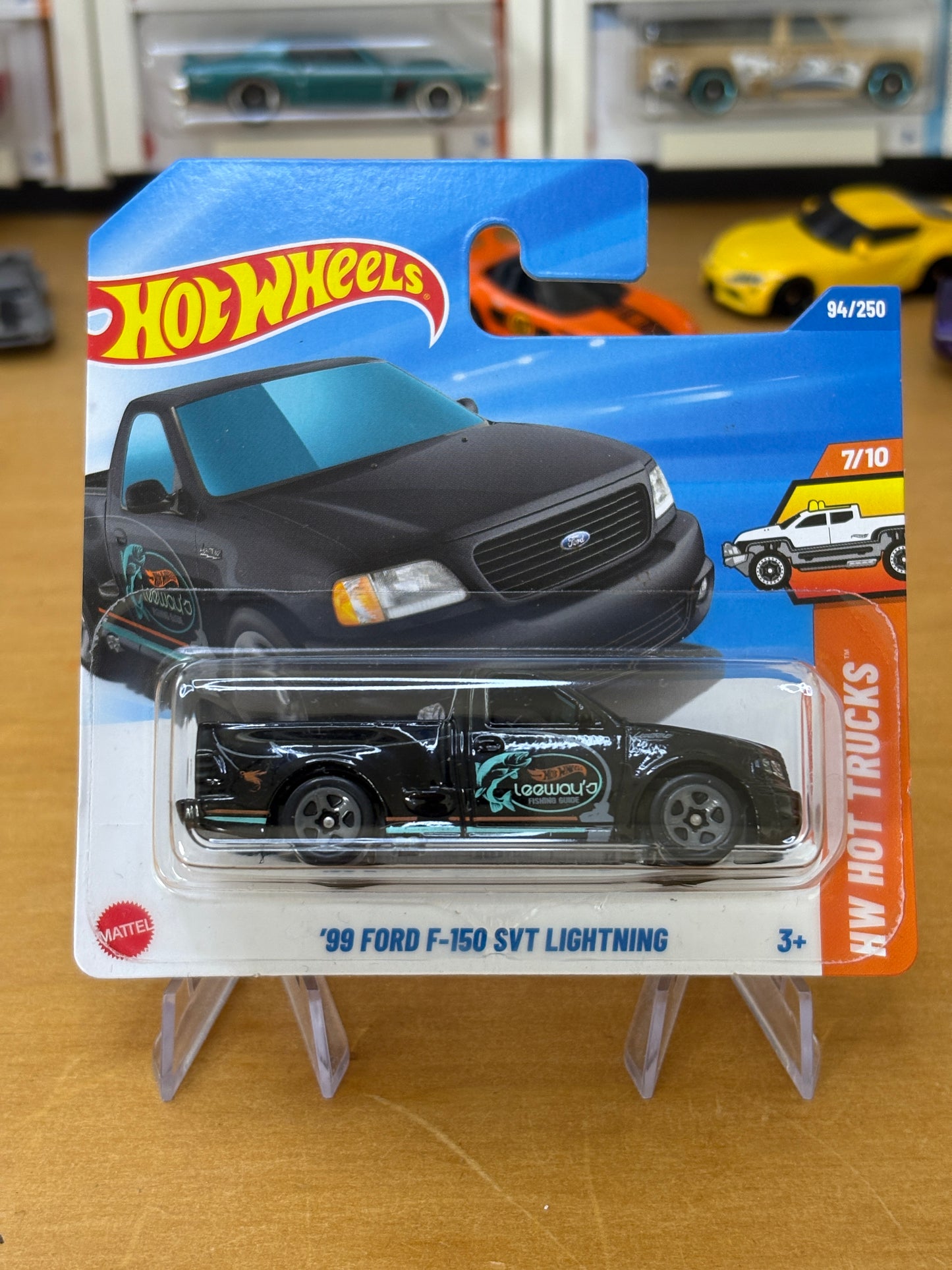Hot Wheels Mainline / '99 Ford F-150 SVT Lightning / 2025 HW Hot Trucks 7/10 (BLACK) Short Card