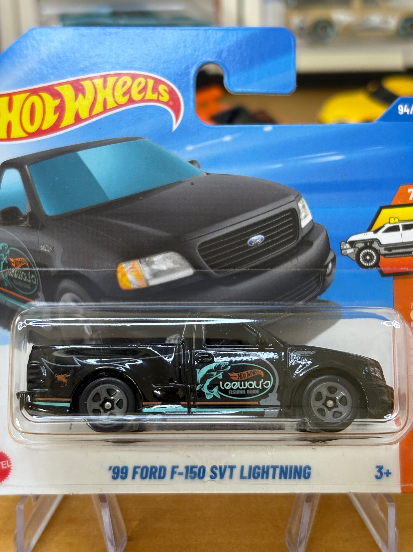 Hot Wheels Mainline / '99 Ford F-150 SVT Lightning / 2025 HW Hot Trucks 7/10 (BLACK) Short Card