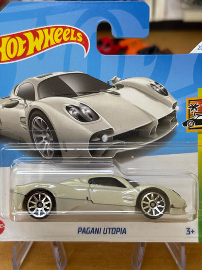 Hot Wheels Mainline / Pagani Utopia / 2024 Exotics 5/10 Short Card