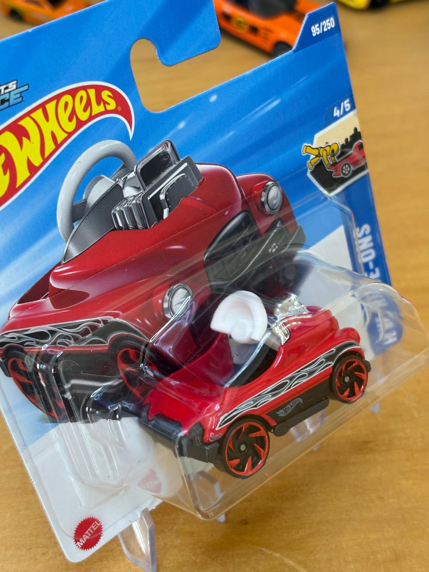 Hot Wheels Mainline Treasure Hunt  / Pedal Driver / 2025 HW Ride-Ons 4/5 (Short Card)