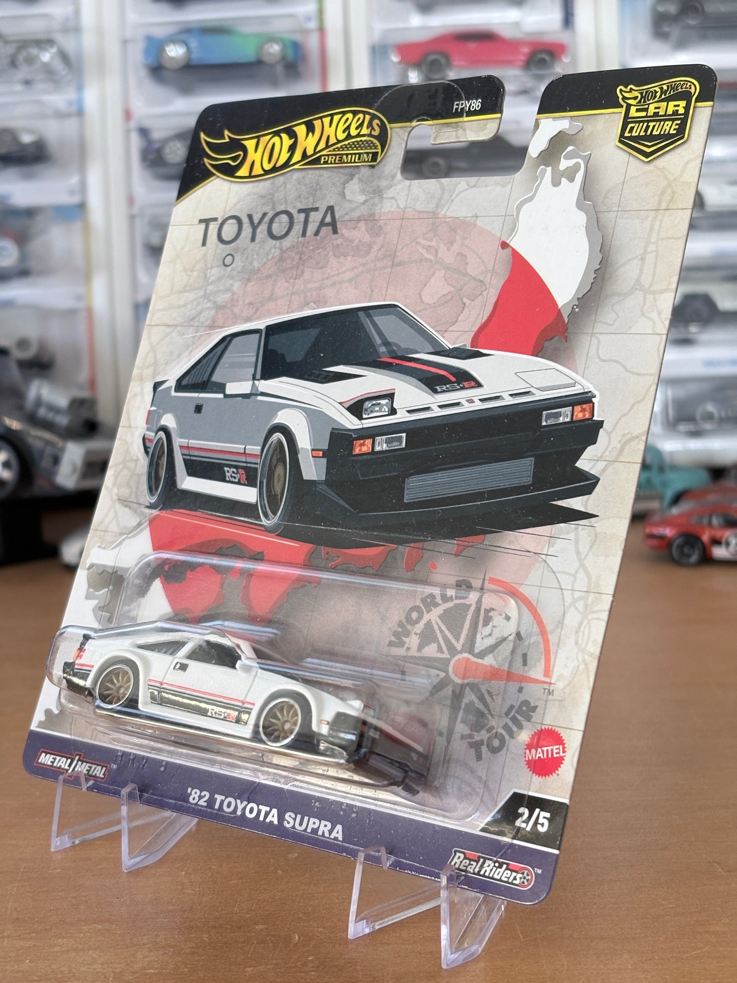 Hot Wheels '82 Toyota Supra 2/5 World Tour Premium Diecast