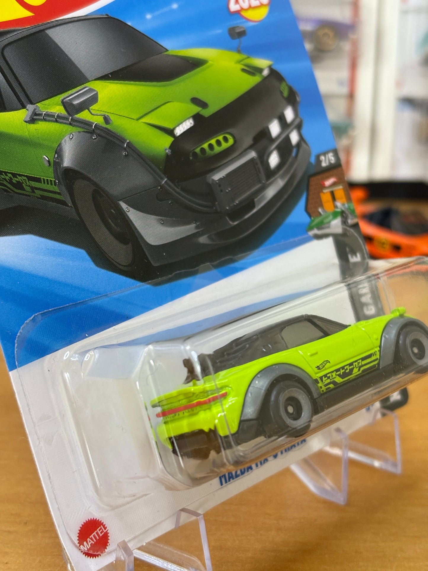 Hot Wheels Mainline / Mazda MX-5 Miata / 2025 HW Dream Garage 2/5