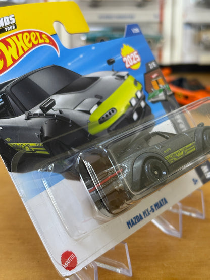 Hot Wheels Mainline / Mazda MX-5 Miata / 2025 HW Dream Garage 2/5 Short Card