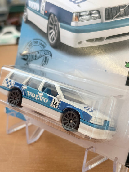 Hot Wheels Volvo 850 Estate | 2020 HW Race Day 2/10 Mainline