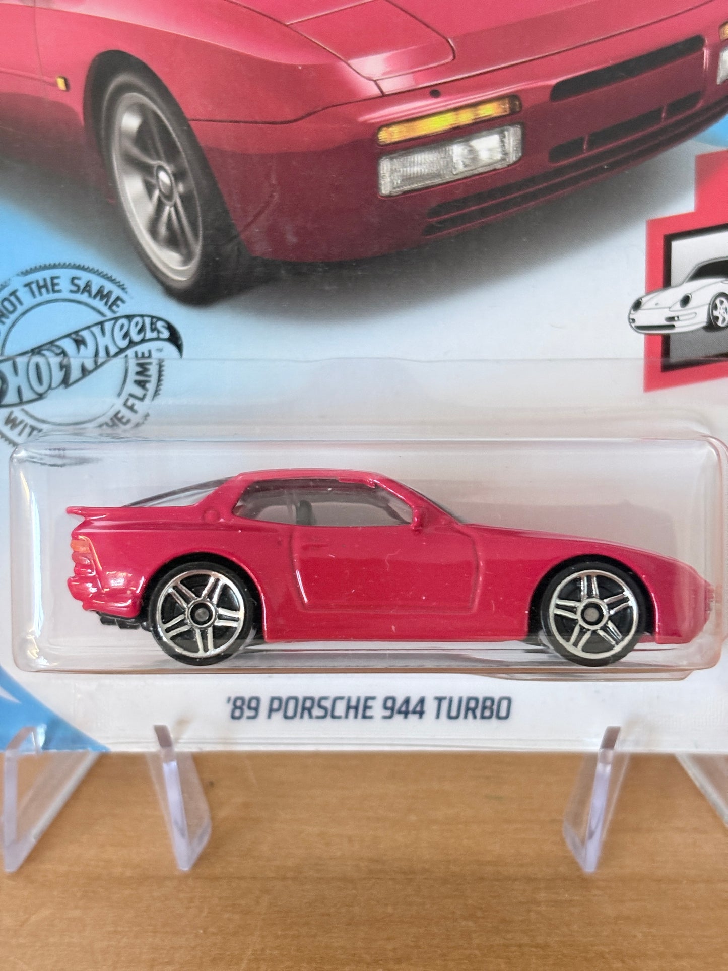 Hot Wheels '89 Porsche 944 Turbo | 2020 Porsche 1/5 Mainline