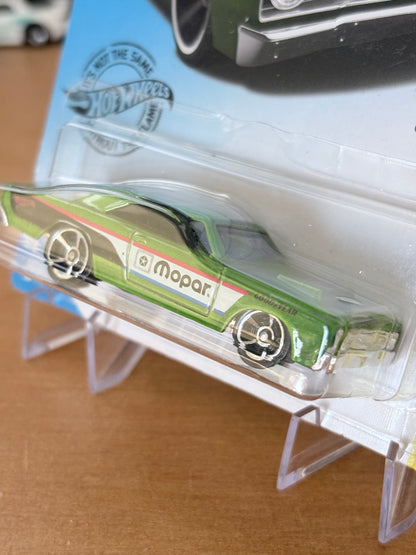 Hot Wheels '68 Dodge Dart | 2018 HW Speed Graphics 5/10