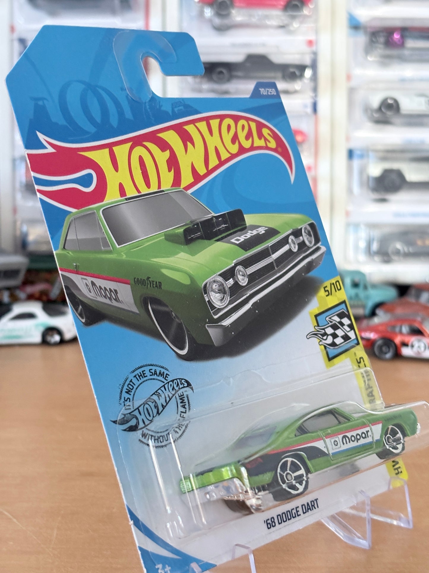Hot Wheels '68 Dodge Dart | 2018 HW Speed Graphics 5/10