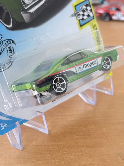 Hot Wheels '68 Dodge Dart | 2018 HW Speed Graphics 5/10