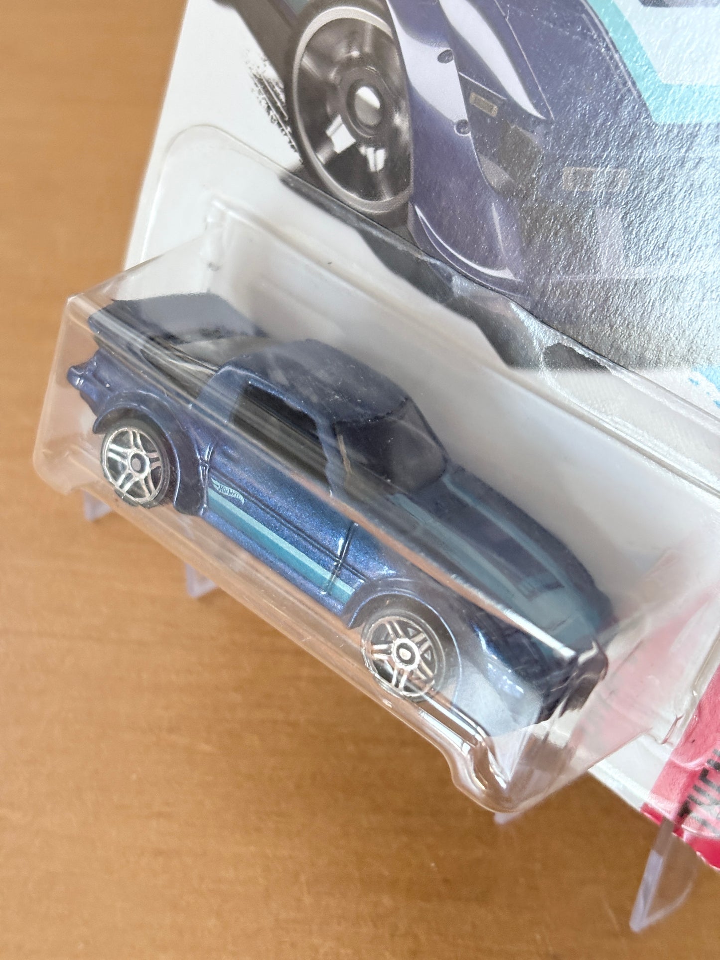Hot Wheels Mazda RX-7 | 2015 Then and Now 4/10