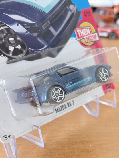Hot Wheels Mazda RX-7 | 2015 Then and Now 4/10