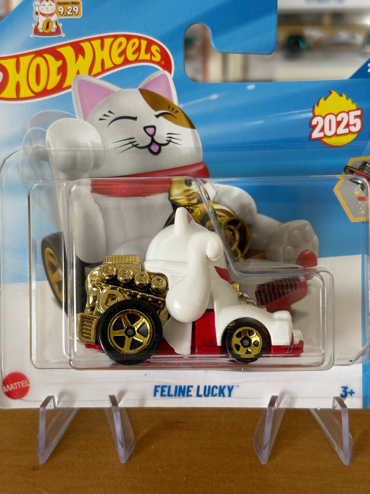 Hot Wheels Mainline / Feline Lucky / 2025 Celebration Racers 9/10 Short Card