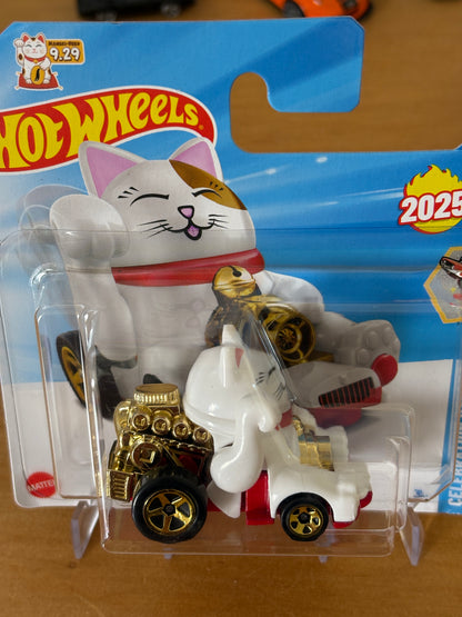 Hot Wheels Mainline / Feline Lucky / 2025 Celebration Racers 9/10 Short Card