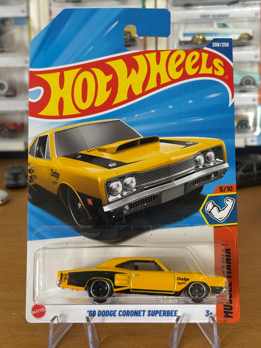 Hot Wheels Mainline / '69 Dodge Coronet Superbee / 2025 Muscle Mania 5/10