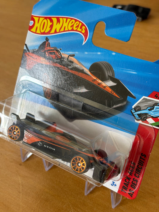 Hot Wheels Mainline / Formula E Gen3 / 2025 HW Track Aces 4/5 Short Card