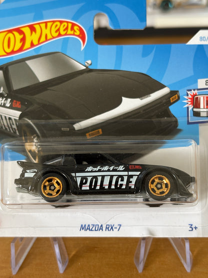 Hot Wheels Mainline / Mazda RX-7 / 2022 HW First Response 8/10 Short Card