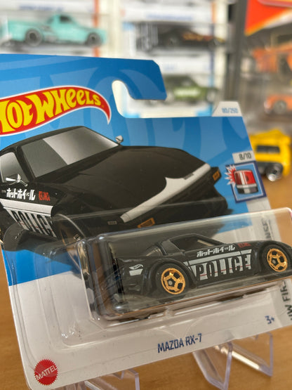 Hot Wheels Mainline / Mazda RX-7 / 2022 HW First Response 8/10 Short Card