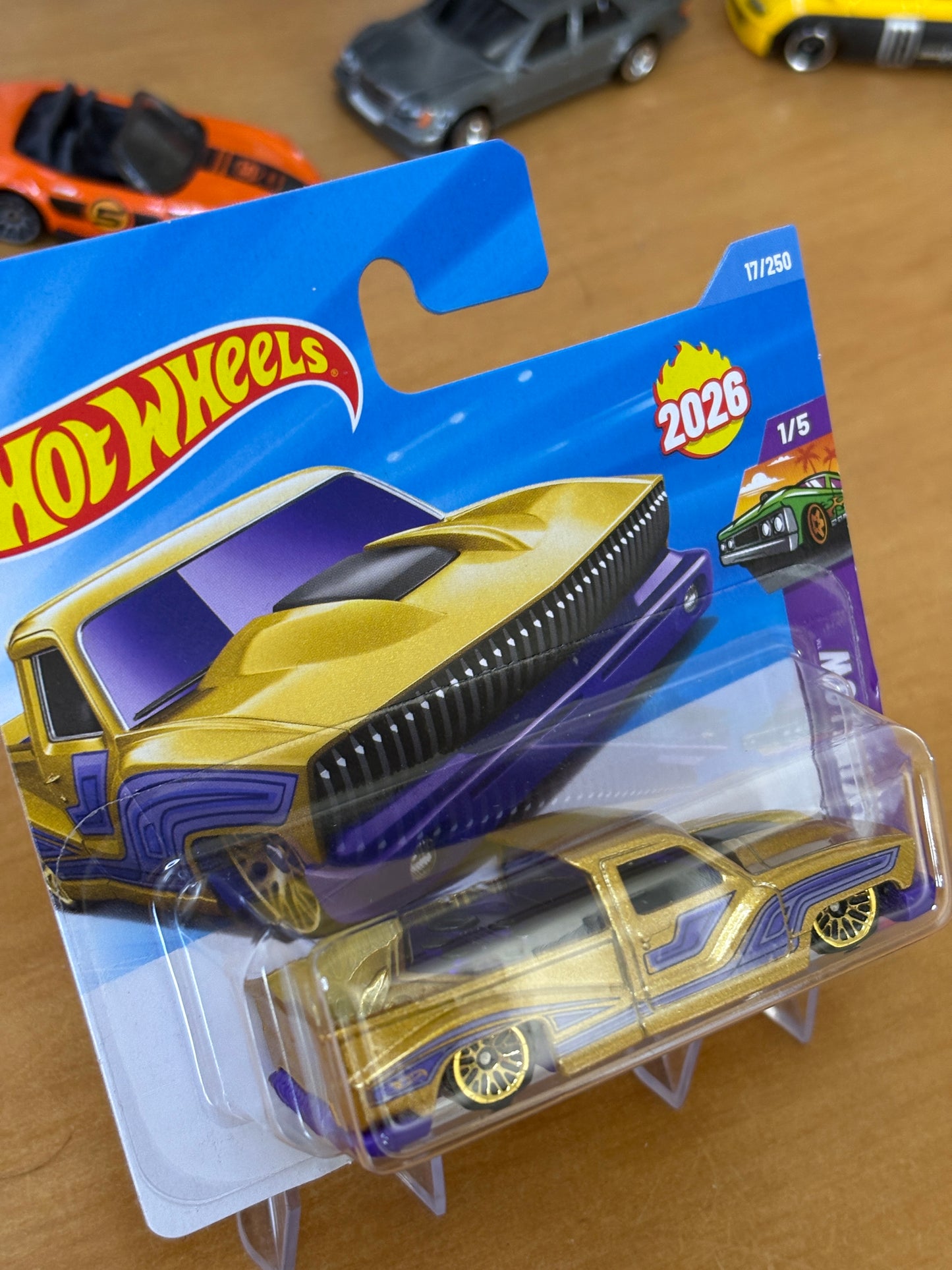 Hot Wheels Mainline / Bounce'n Bass / 2026 Layin' Low 1/5 Short Card