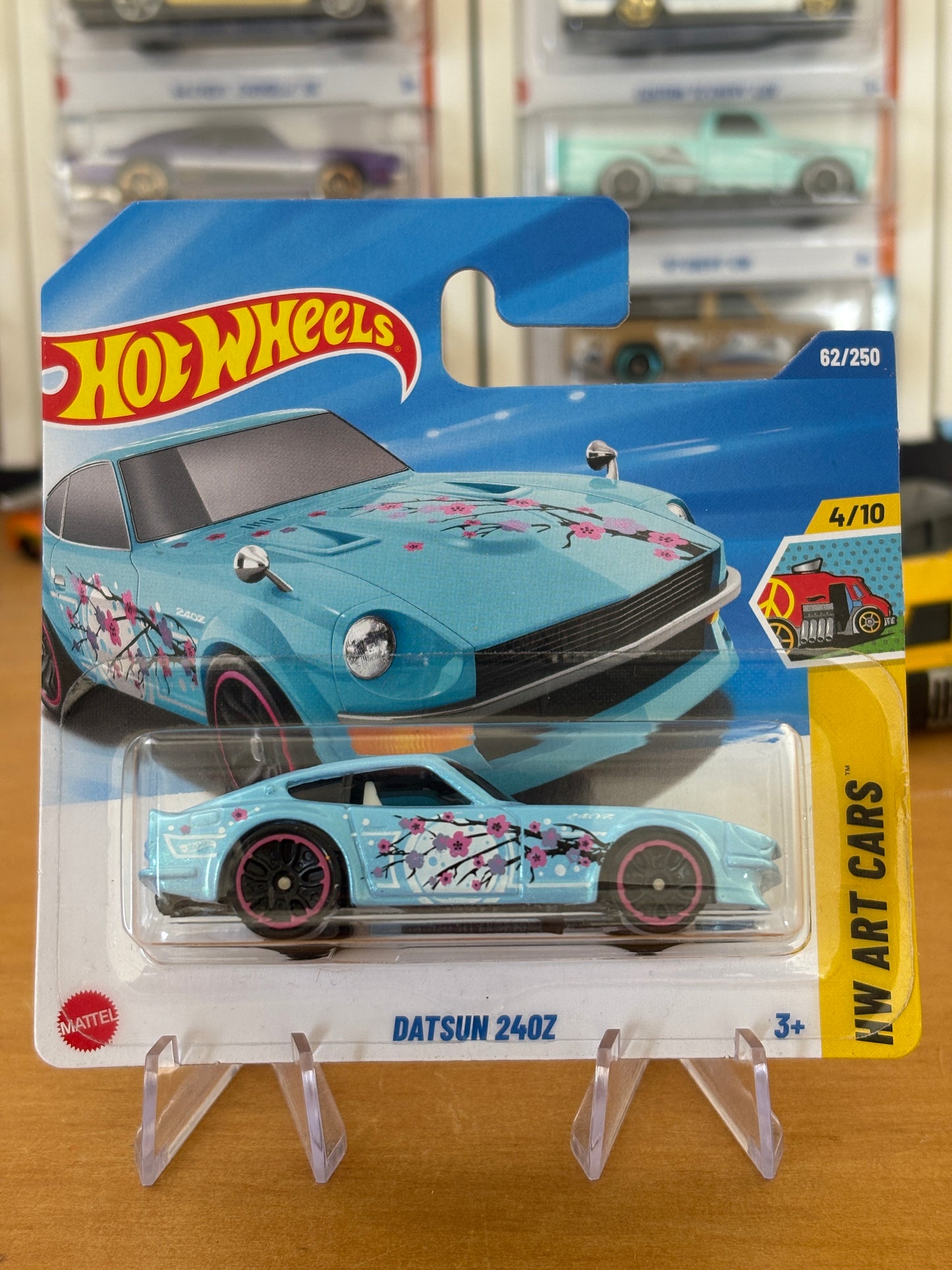 Hot Wheels Mainline / Datsun 240z / 2025 HW: Art Cars 4/10 Short Card BLUE