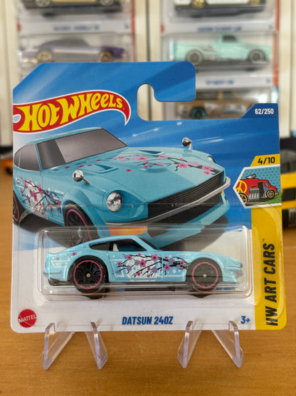 Hot Wheels Mainline / Datsun 240z / 2025 HW: Art Cars 4/10 Short Card BLUE