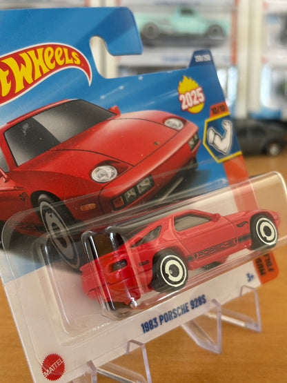 Hot Wheels Mainline / 1983 Porsche 928s/ 2025 Muscle Mania 10/10 Short Card